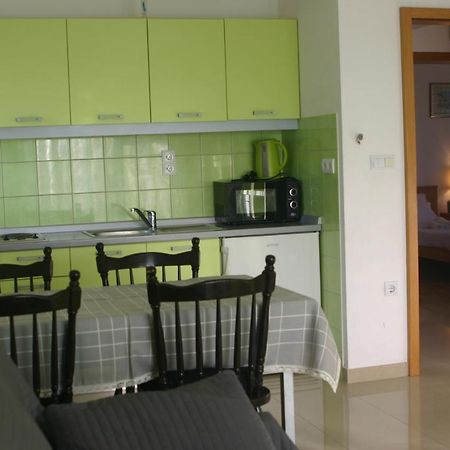 Apartments Marta ดูเช ภายนอก รูปภาพ